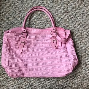 💗Fierce pink bag💗