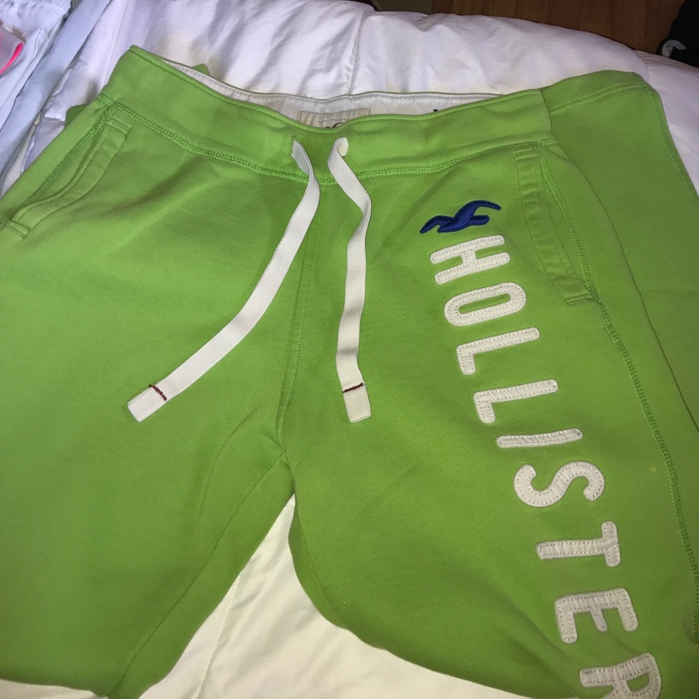 Good condition hollister sweats