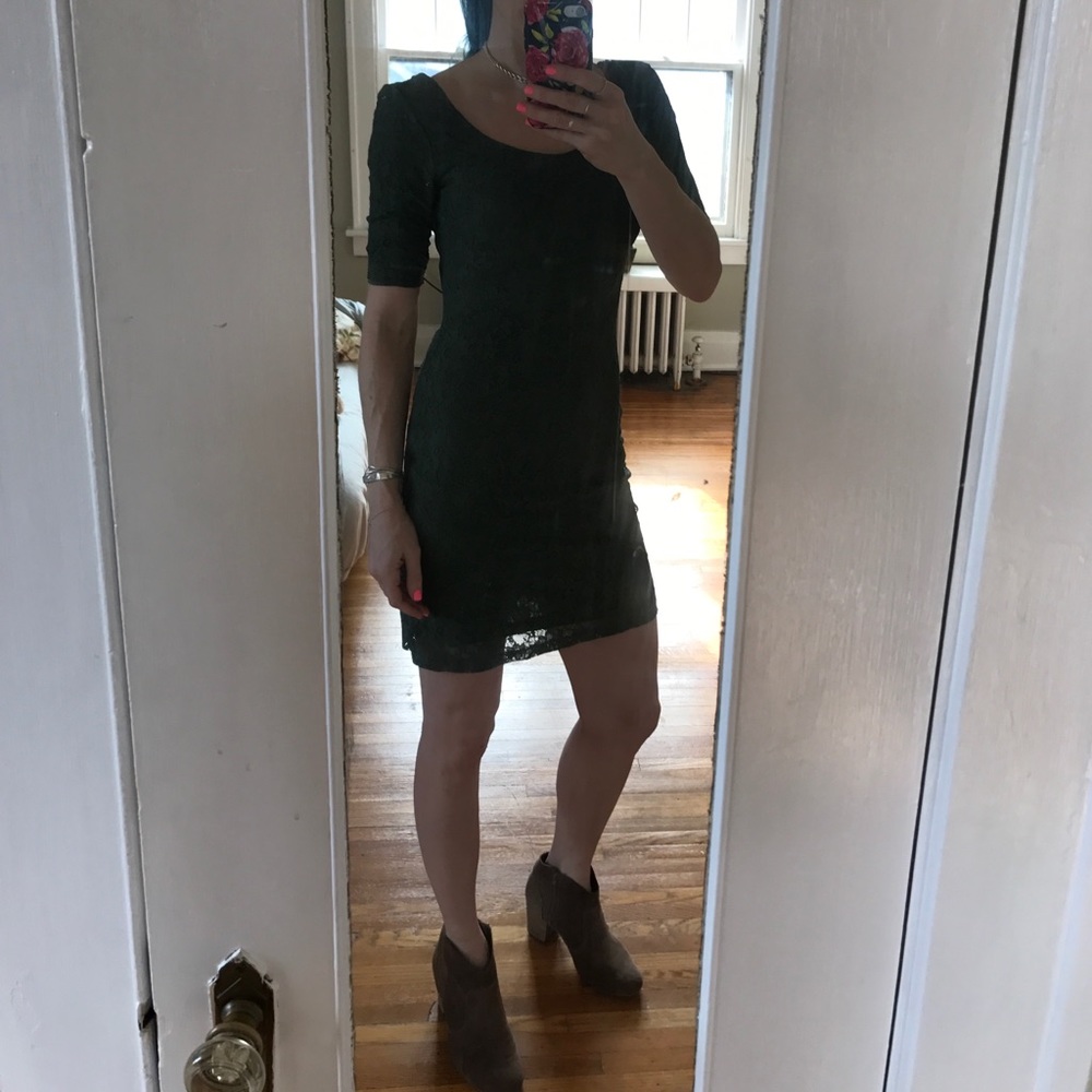 Banana Republic Lace Dress 2