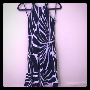 Black and white stretchy geometric dress