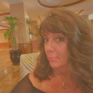 Meet your Posher, Joyce