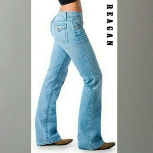 NWT Cruel Girl Light stonewash bootcut Jeans