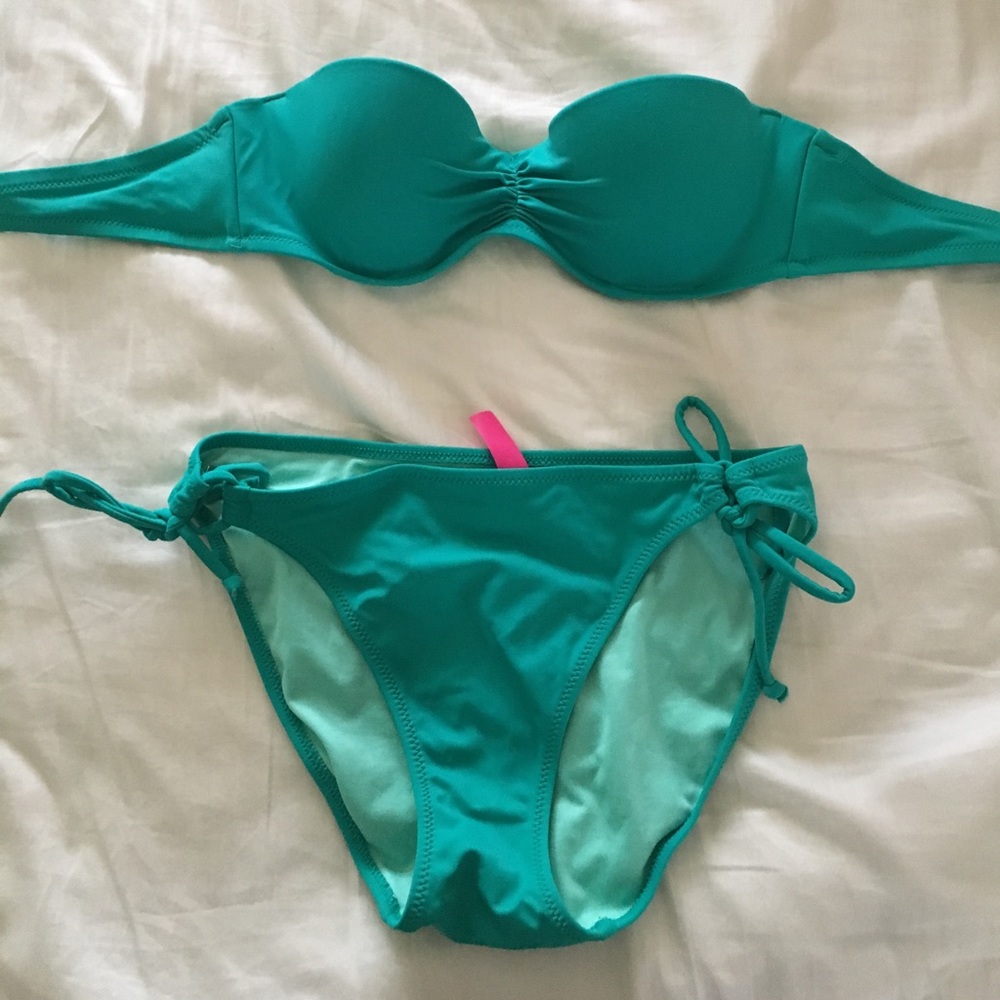 Victoria secret bathing suit top and bottom
