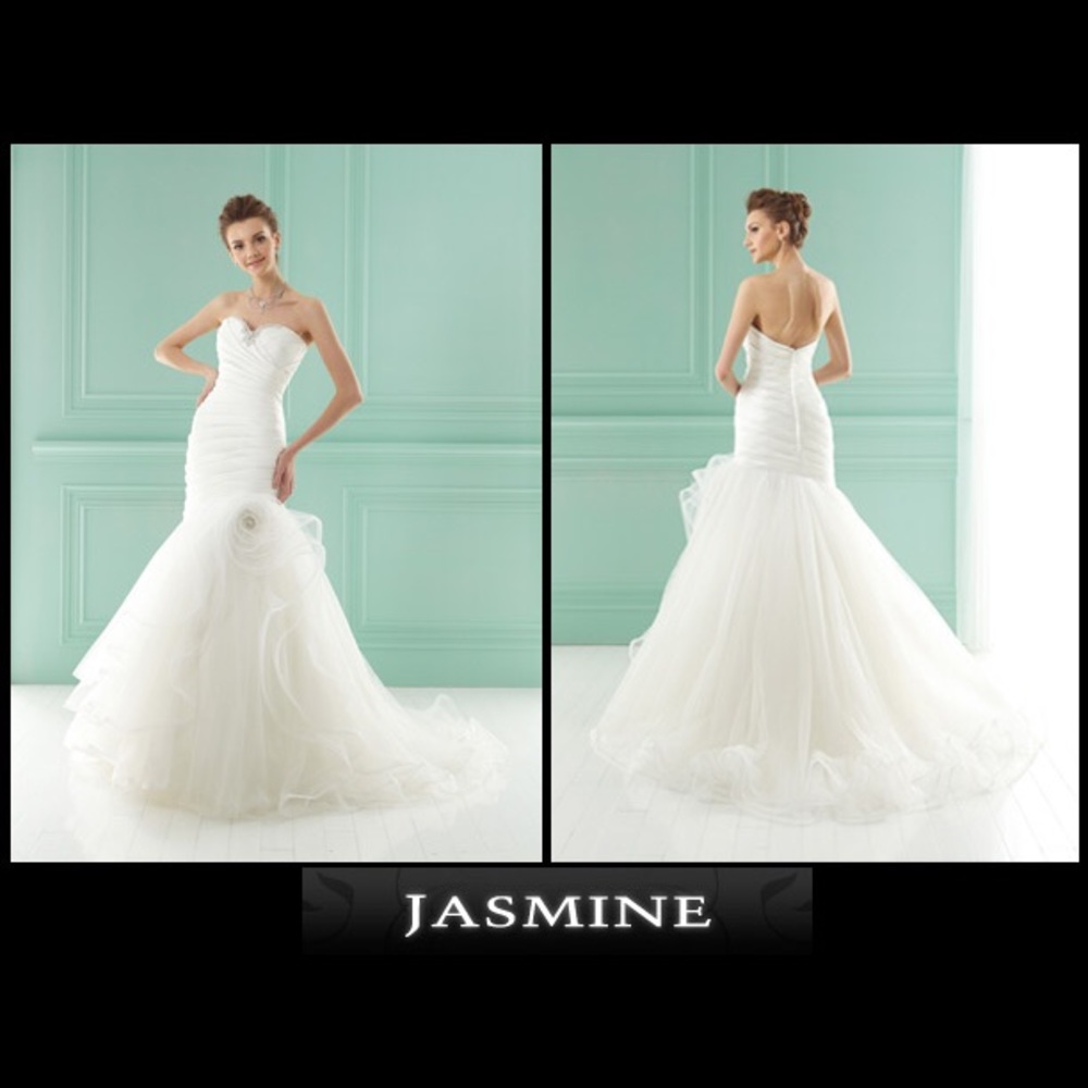 New, unaltered Jasmine fit and flare Wedding Dress