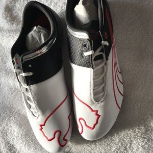 Brand New Men's Puma Cat Red-Black sneakers
