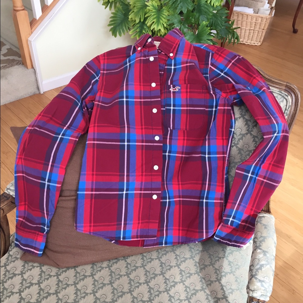 Men's small Hollister plaid button down shirt
