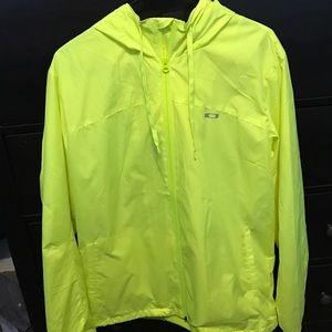 Oakley active rain jacket