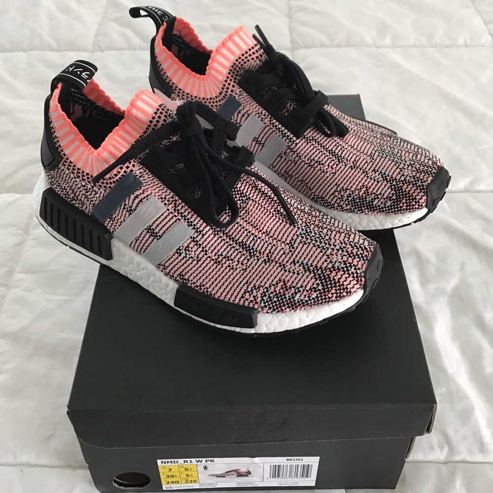 *SOLD* Adidas women shoes