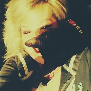 Meet your Posher, Veronica