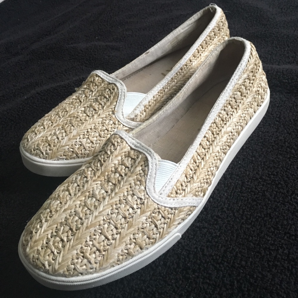 Report slip-on shoes
