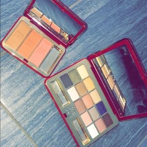 Estée Lauder eyeshadow and blush/bronzer palette