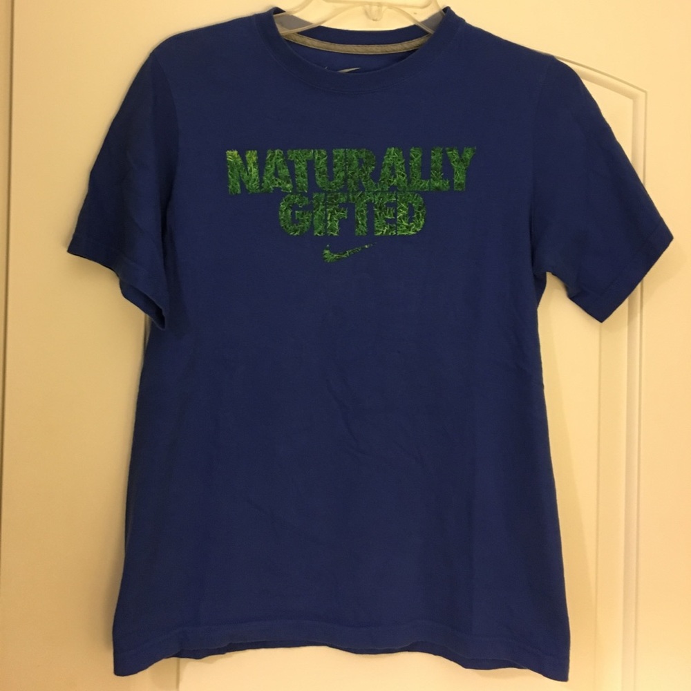 Boy's L Nike Tee