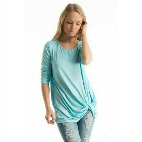 3/4 Side KnotTunic• Aqua or Fuchsia - Picture 4 of 7