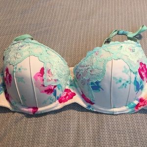 Candies Bra size 36B ⭐️FINAL MARKDOWN⭐️