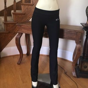 Oakley yoga pants