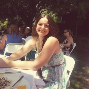 Meet your Posher, Cassandra