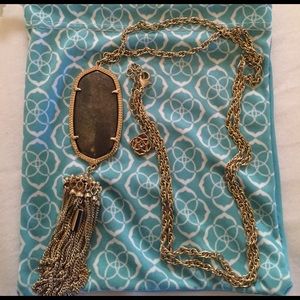 Kendra scott necklace