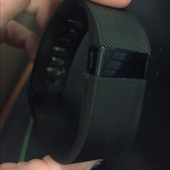 Black Fitbit charge