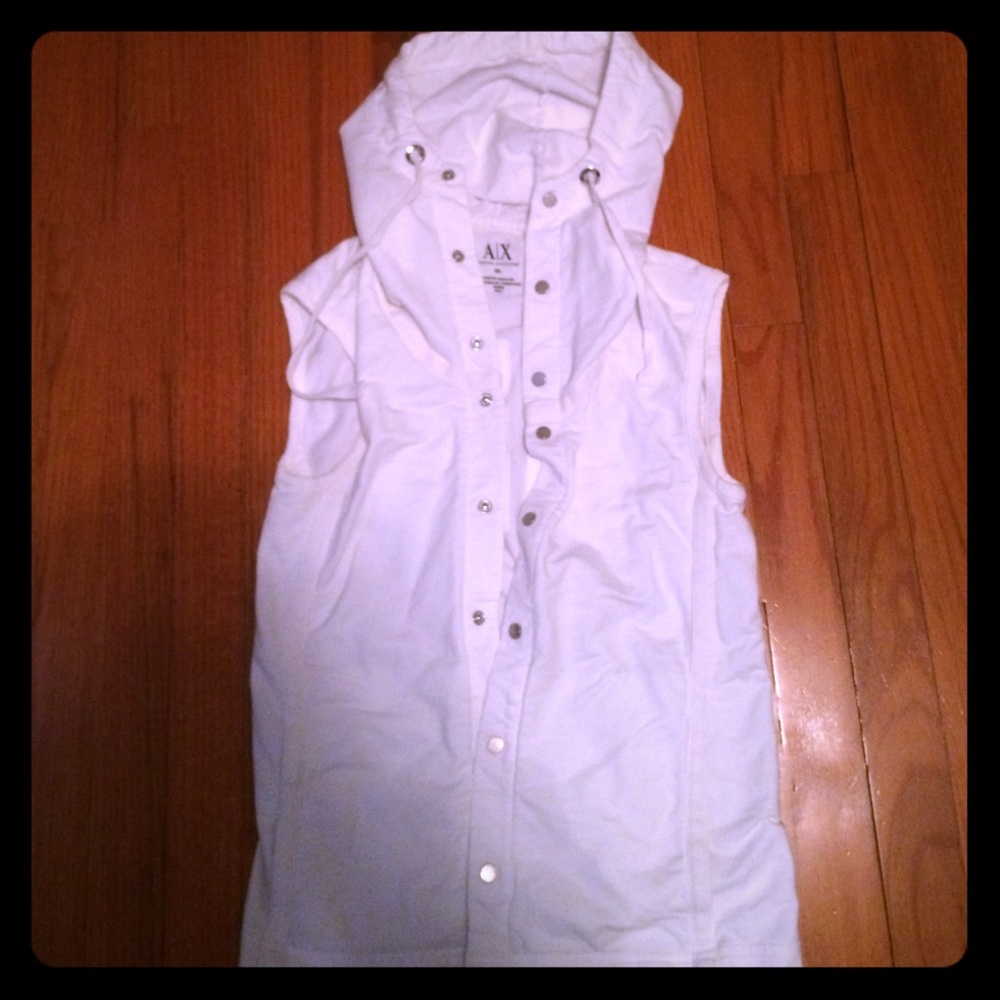 Armani Exchange XS white snap button hoodie vest