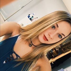 Meet your Posher, Emily