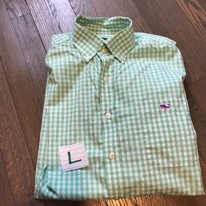 Vineyard vines button down