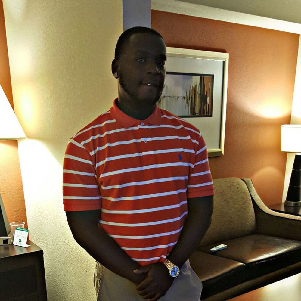 Meet your Posher, Omar