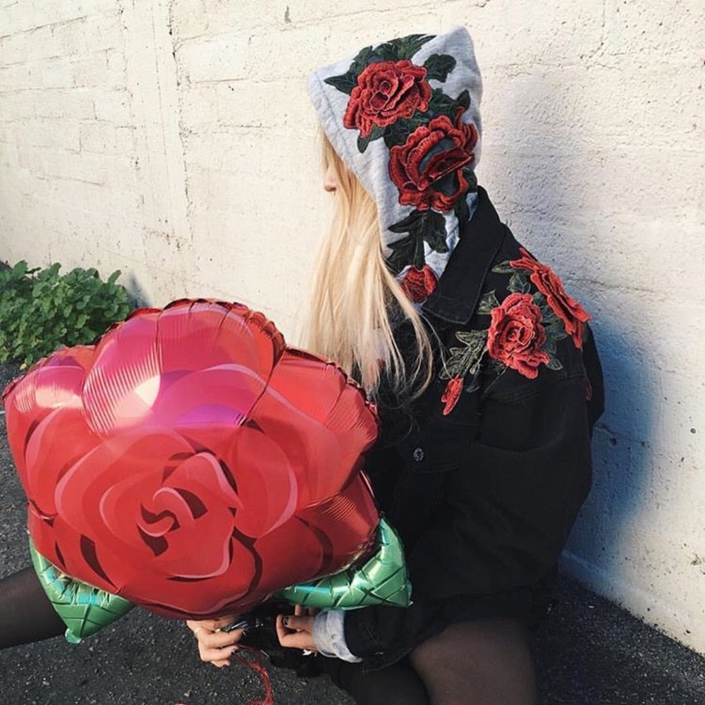 Rose embroidered hoodie in NAVY