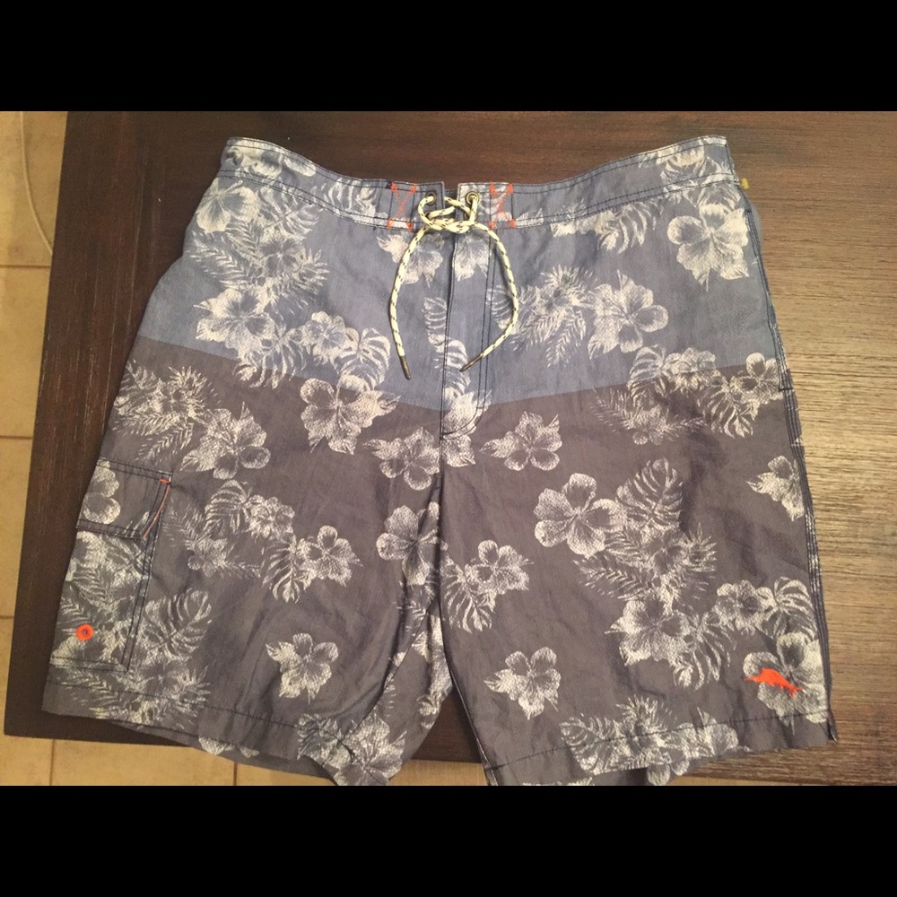 NWT Tommy Bahama swim trunks XL