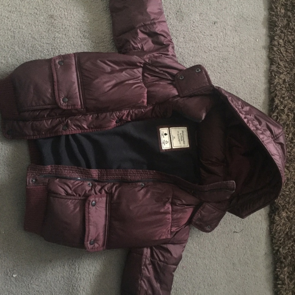 Abercrombie & fitch burgundy coat