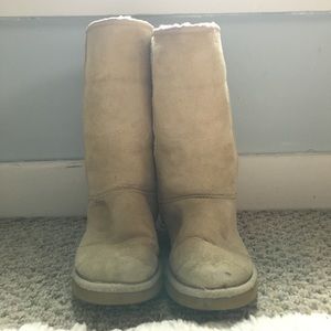 Ugg tan boots