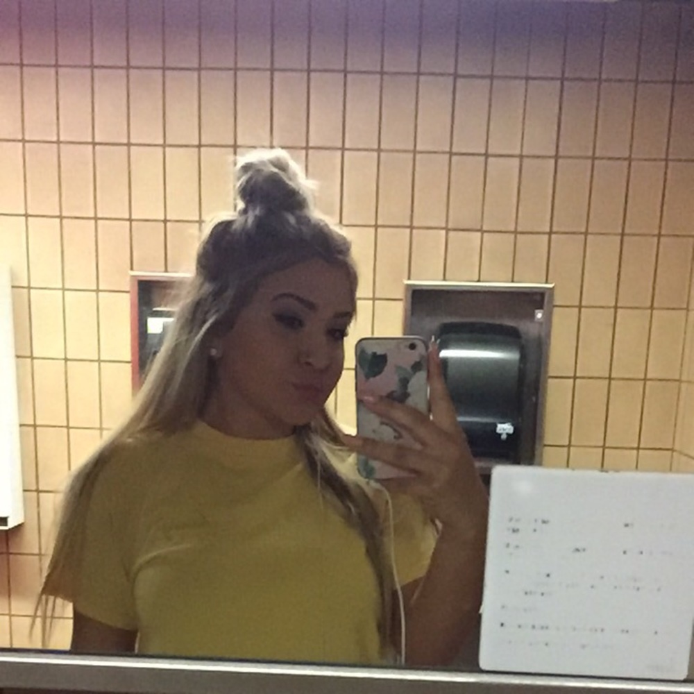 Meet your Posher, Madison