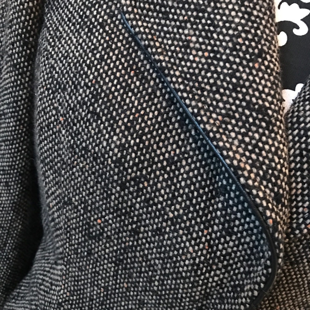 Tweed Jacket - Picture 3 of 4