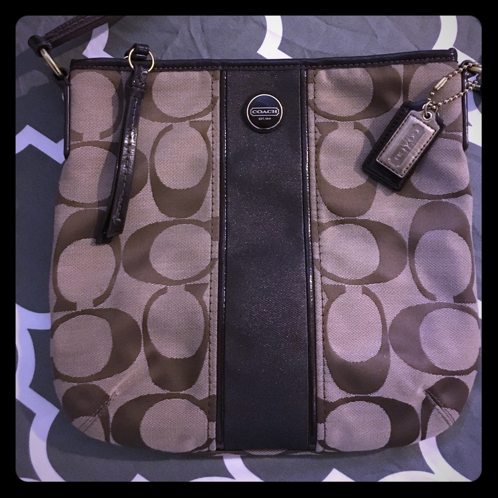 ⚡️UNBEATABLE PRICE⚡️1 HR⚡️Coach Crossbody Bag