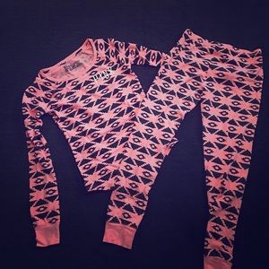 VS pajama set Aztec Print
