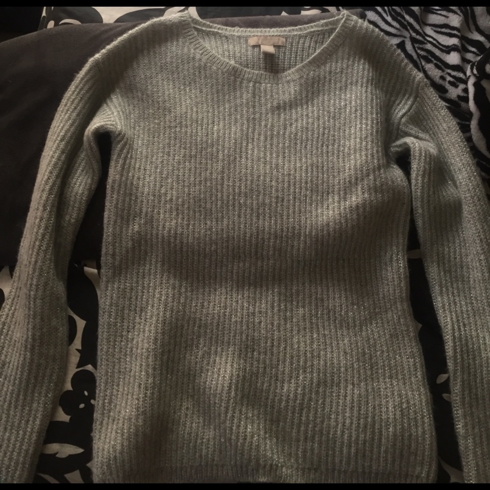 BANANA REPUBLIC grey sweater