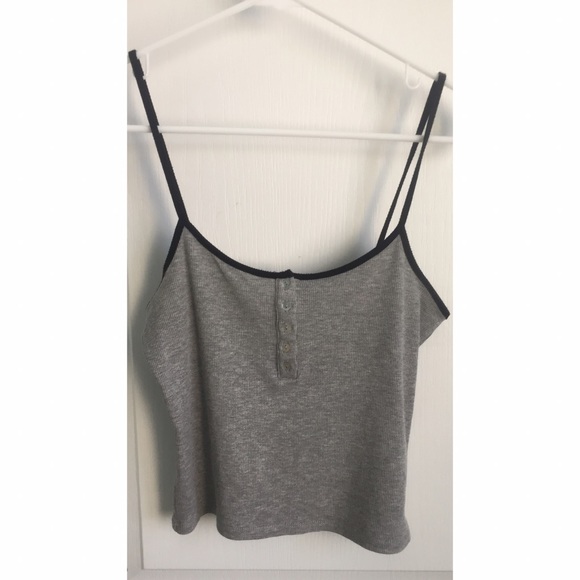 crop top - Picture 1 of 1