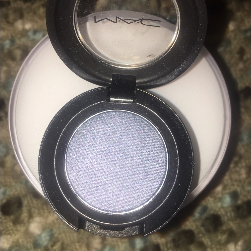 Mac eyeshadow