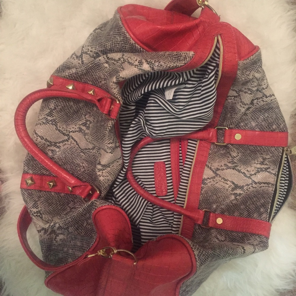Steve Madden gym/travel bag