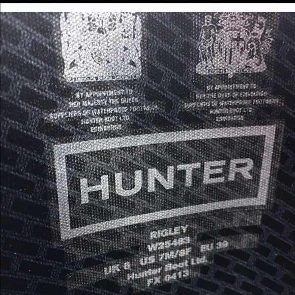 Hunter limited edition Rigley Quilted boot 7/8 - Picture 3 of 10