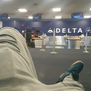 Meet your Posher, Joshua