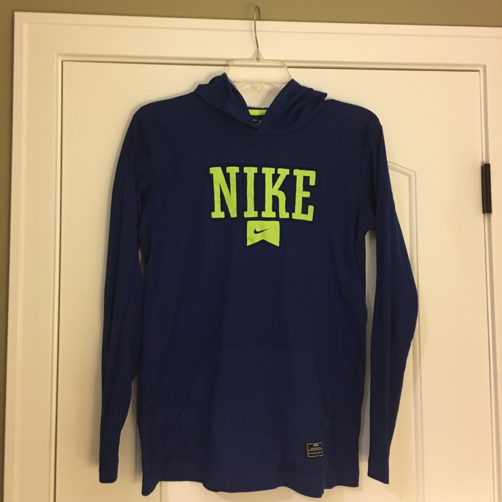 Boy's L Nike Thermal Hoodie