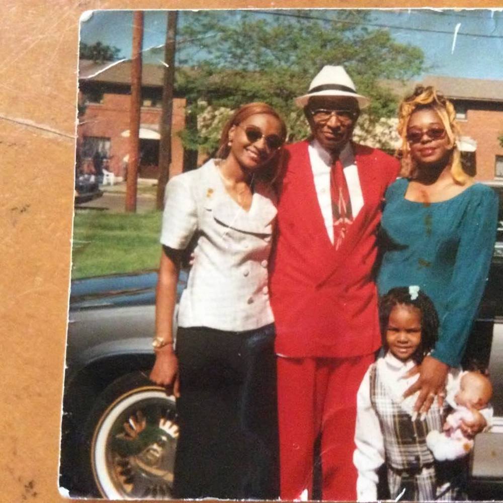 Meet your Posher, Adrian