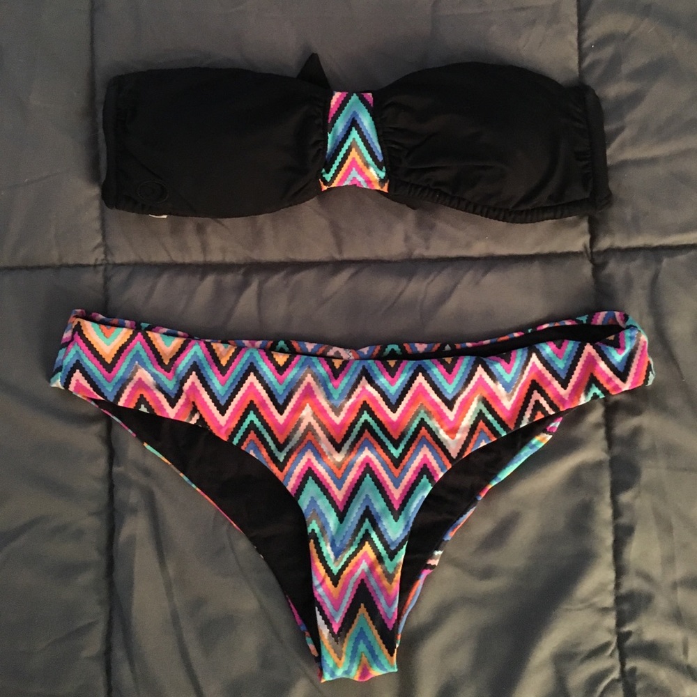 🆕Rip curl reversible bikini