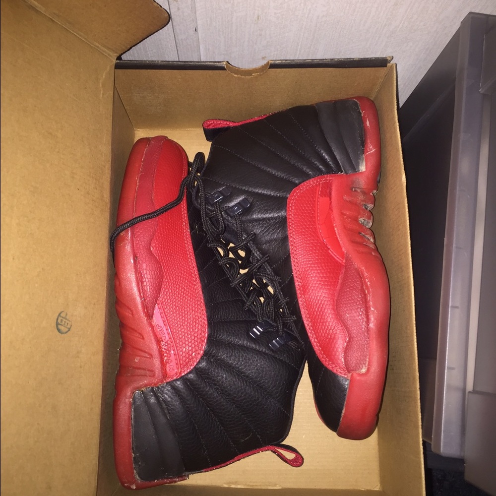 Jordan 12 OG (Flu Games)