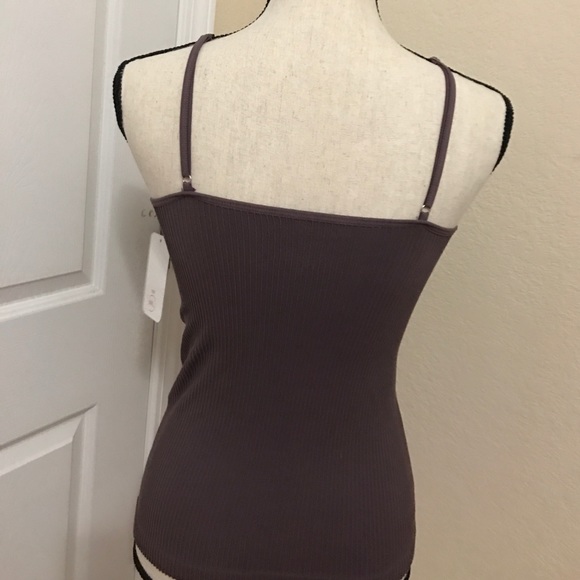 Women's tank - Picture 3 of 4