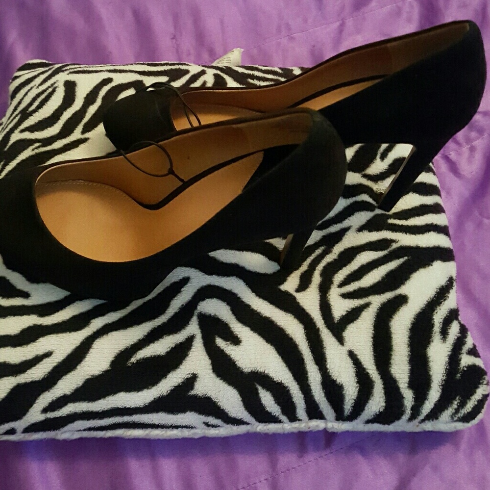 Womens shoes