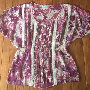 Maurice's top size large Maurice's top size large
