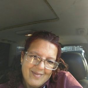 Meet your Posher, Vivian