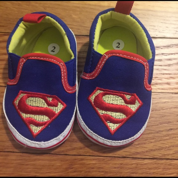 Baby's shoes. - Picture 3 of 5