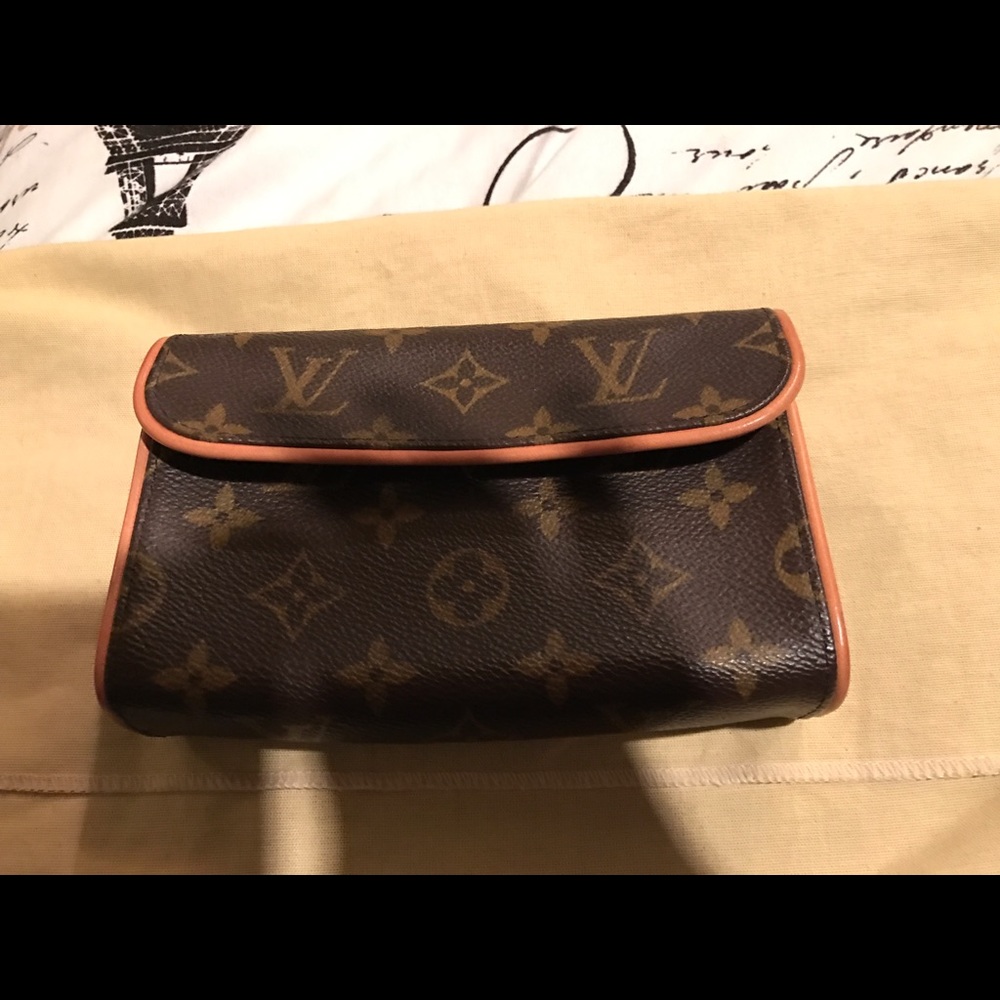 Louis Vuitton Florentine around  waist bag